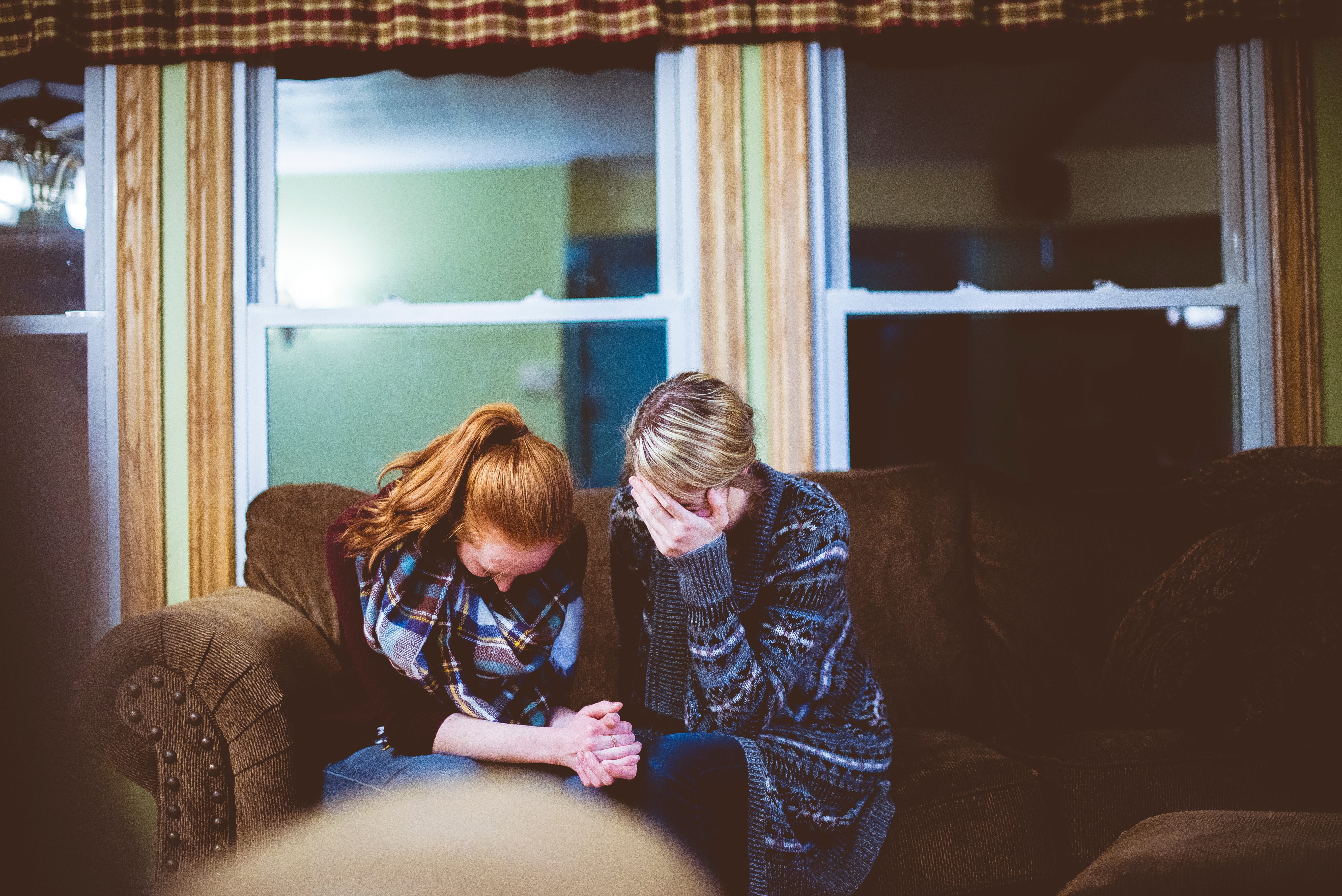 Helping the Hurting – A Review of Being There by Dave Furman