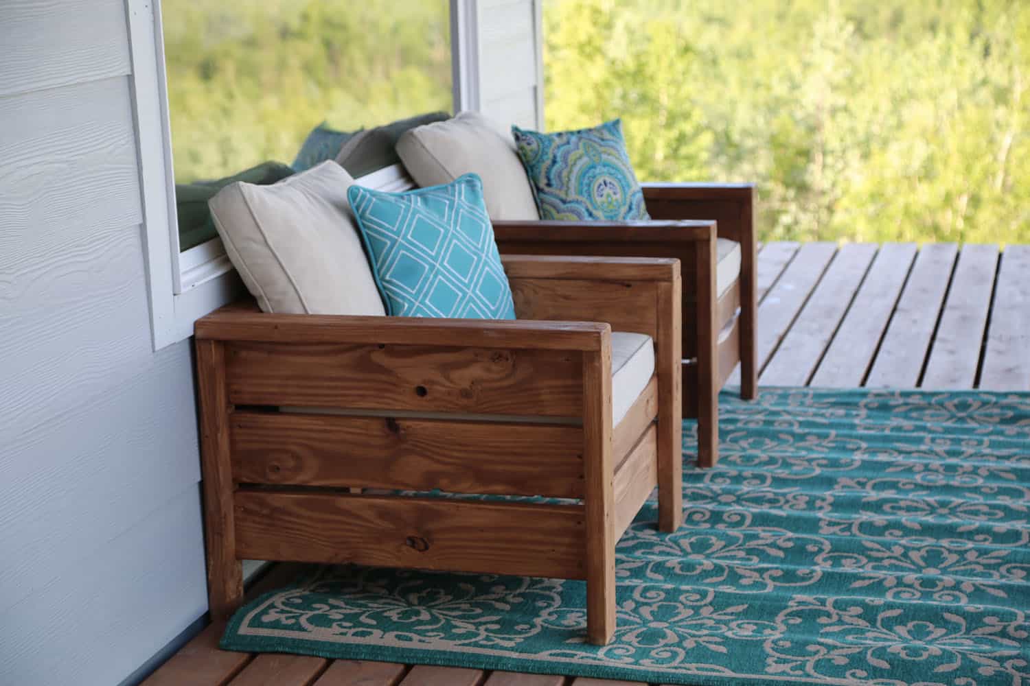 Cheap & Easy Ways to Make Your Backyard More Inviting